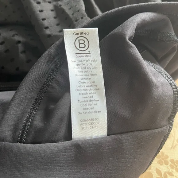 Athleta Black A-Game Skort - Picture 5 of 5